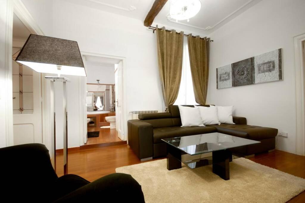 Banchi - Classic Apartment Between Navona And Campo Dei Fiori Roma Eksteriør bilde
